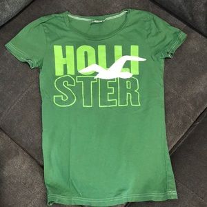 Hollister T-shirt
